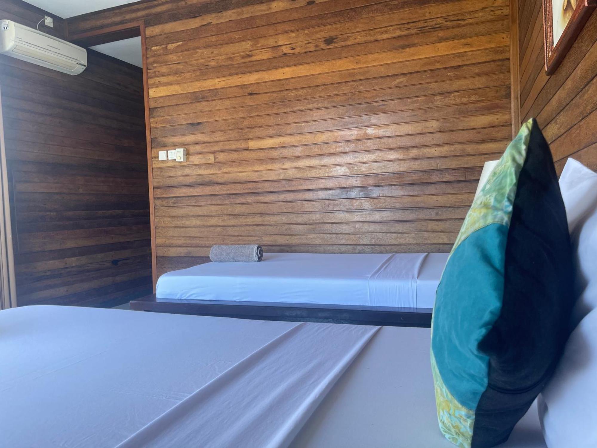 Shipwreck Point Inn Lembongan Eksteriør billede